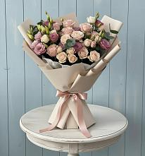 Букет цветов из:  Розы и Лизиантусы в Новопокровское 