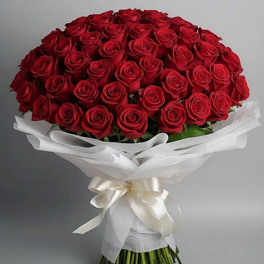 Букет 101 Красная роза Блэк Мэджик в Новопокровское 