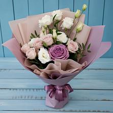 Букет цветов из:  Розы и Лизиантусы в Новопокровское 