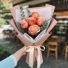 Букет цветов из:  Розы в Новопокровское 