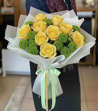 Букет цветов из:  Хризантемы и Розы в Новопокровское 