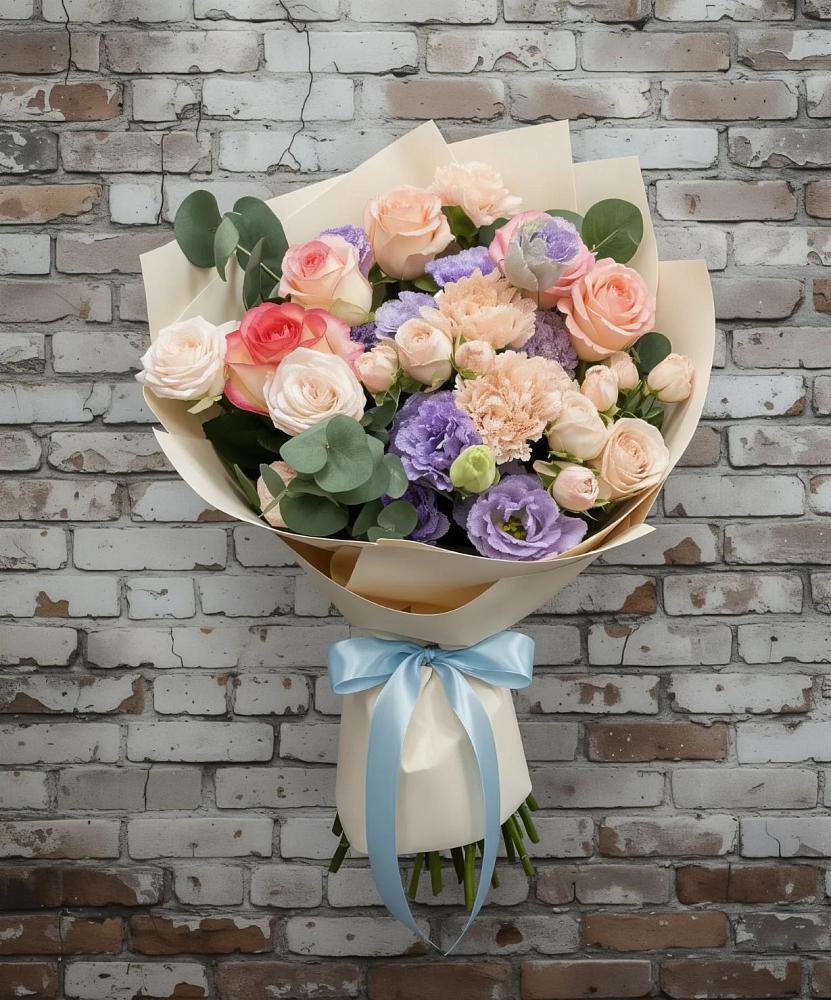 Букет цветов из: Розы, Лизиантусы и Гвоздики в Новопокровское 