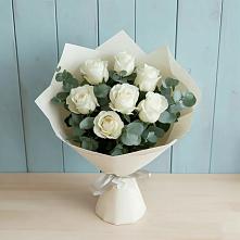 Букет Белые розы в Эвкалипте в Новопокровское 