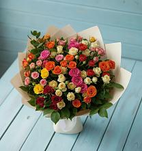 Букет Микс из разноцветных кустовых роз в Новопокровское 