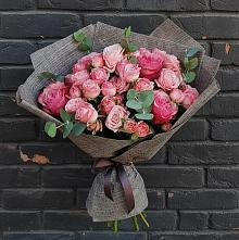 Букет цветов из:  Розы в Новопокровское 